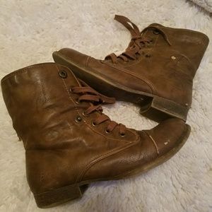 Blowfish combat boots